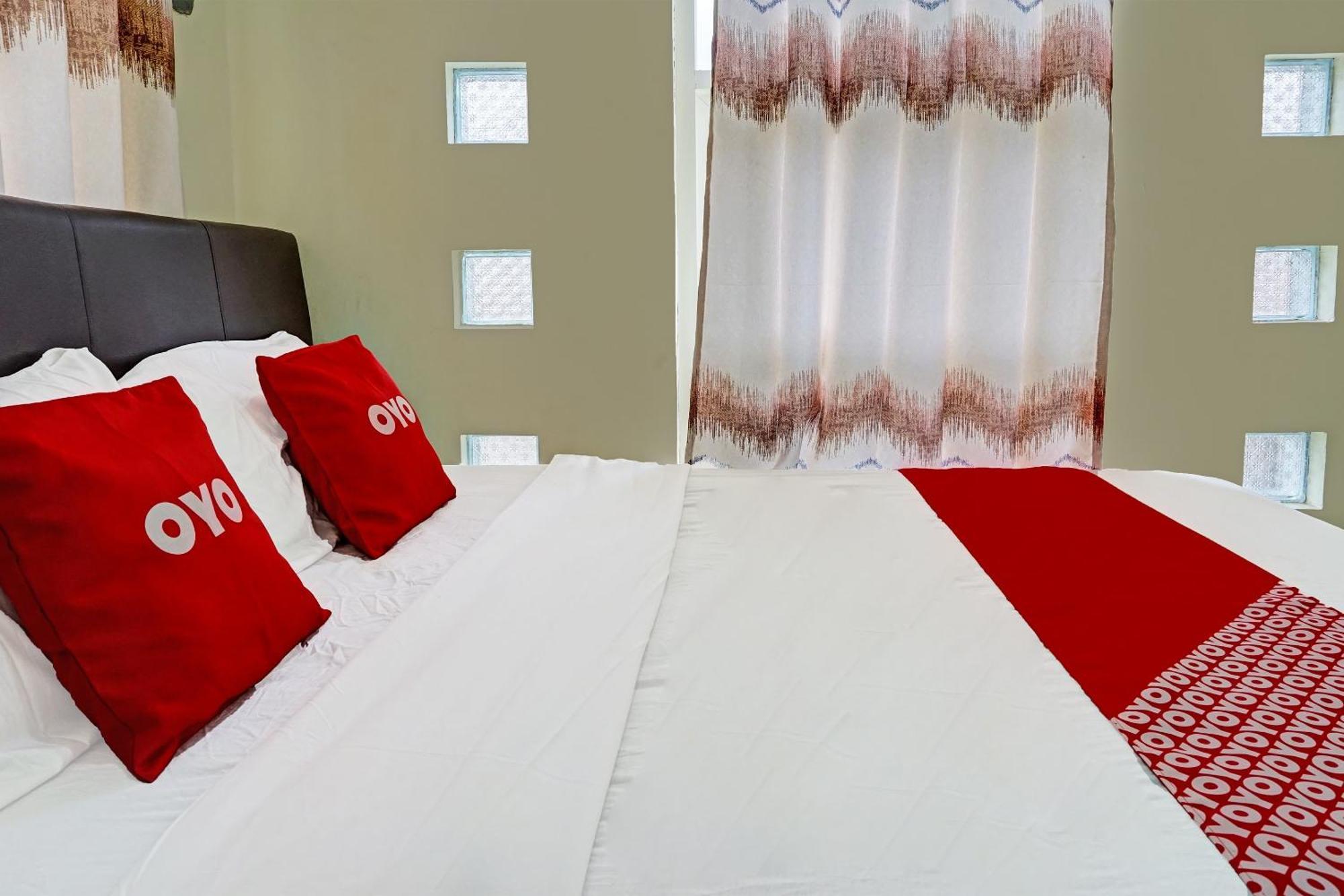 Oyo 91707 Jannah Homestay Syariah Dau Exteriér fotografie