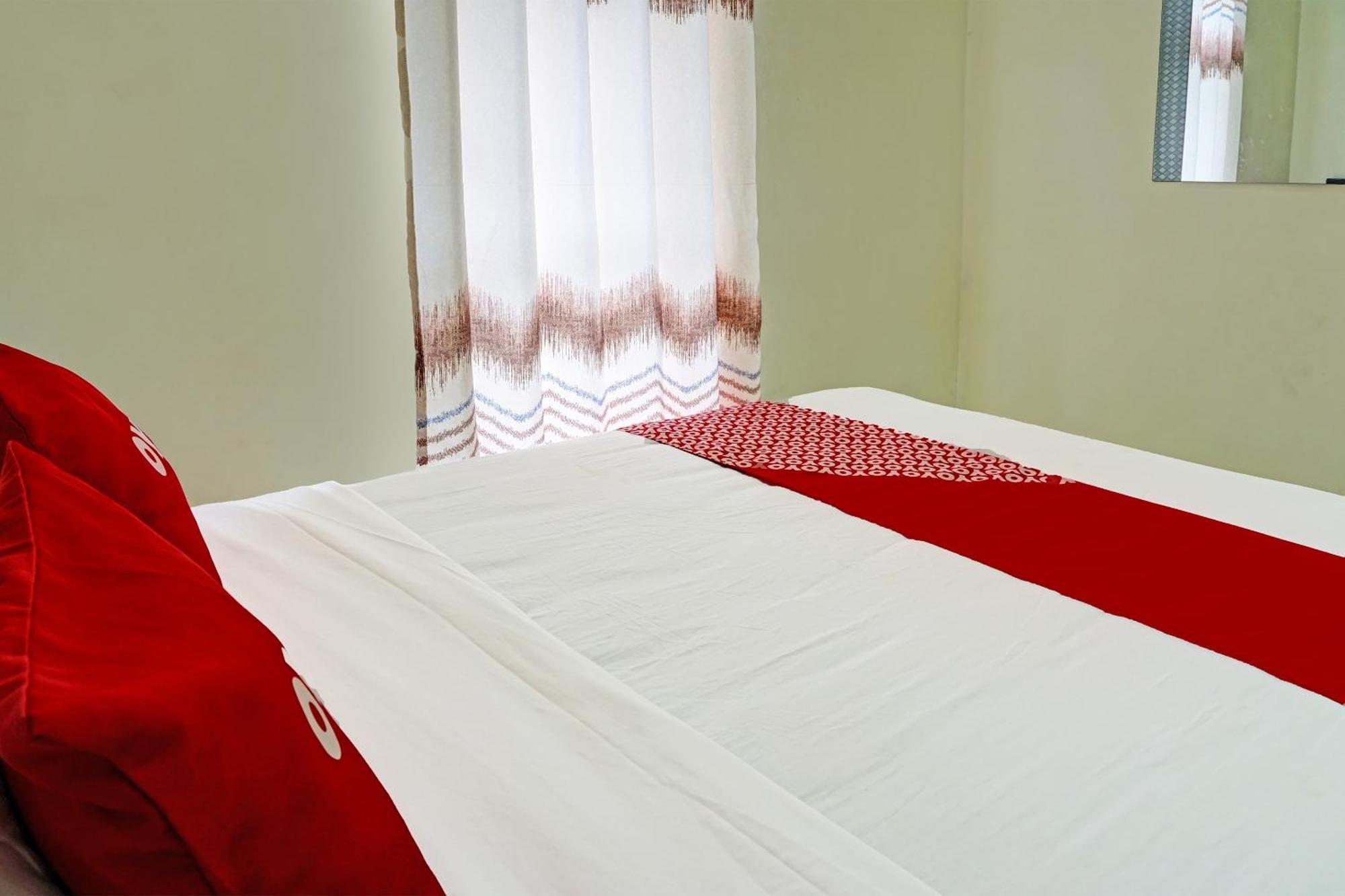 Oyo 91707 Jannah Homestay Syariah Dau Exteriér fotografie