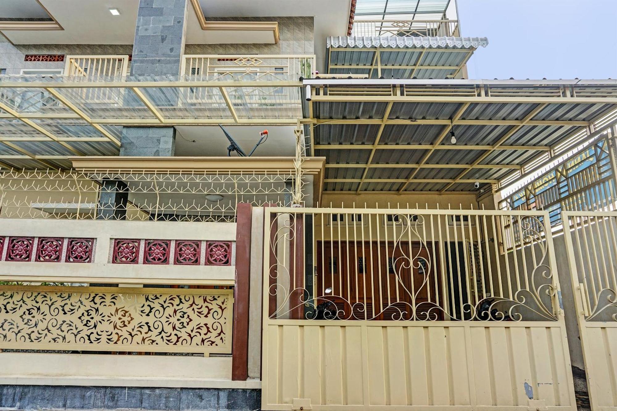 Oyo 91707 Jannah Homestay Syariah Dau Exteriér fotografie